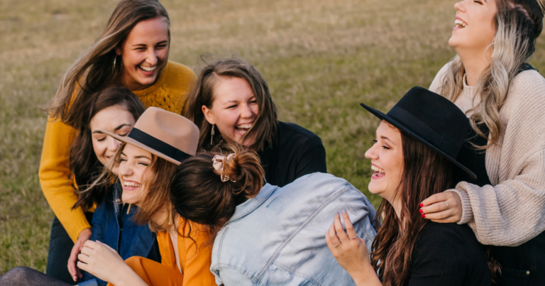 9 reasons why writers make incredible friends [Infographic]