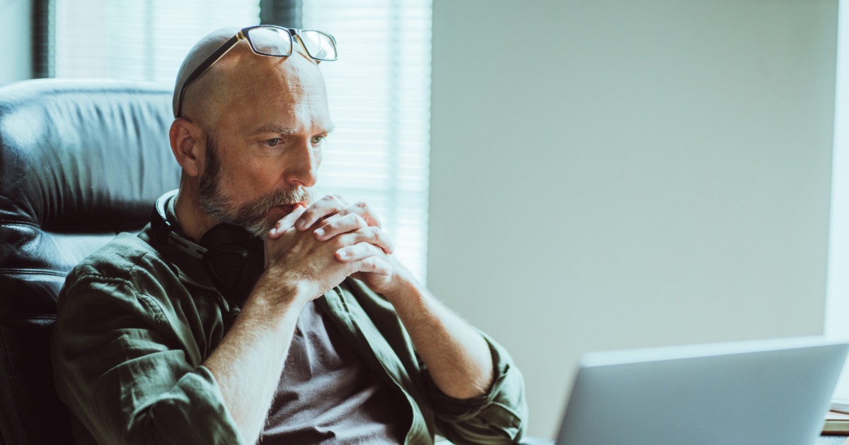 People who lose contact with friends and family as they get older