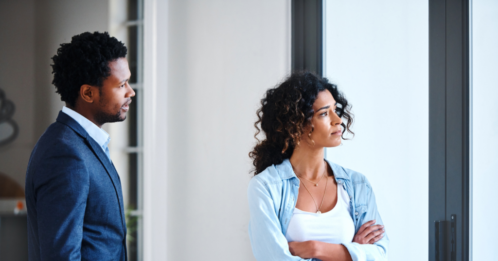 If you respond to these 7 situations with silence, psychology says you have above average intelligence