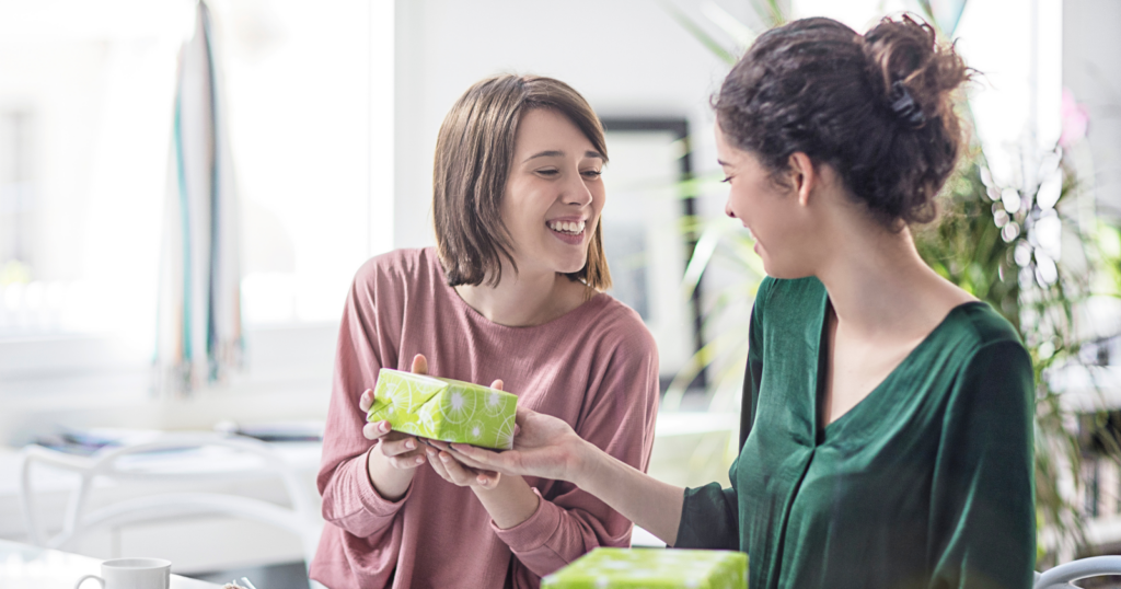 The art of friendship: 7 things people with close bonds always do that others never think to try