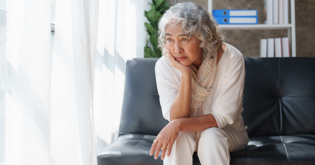 If you’re over 70 and have no close friends, you probably display these 8 behaviors