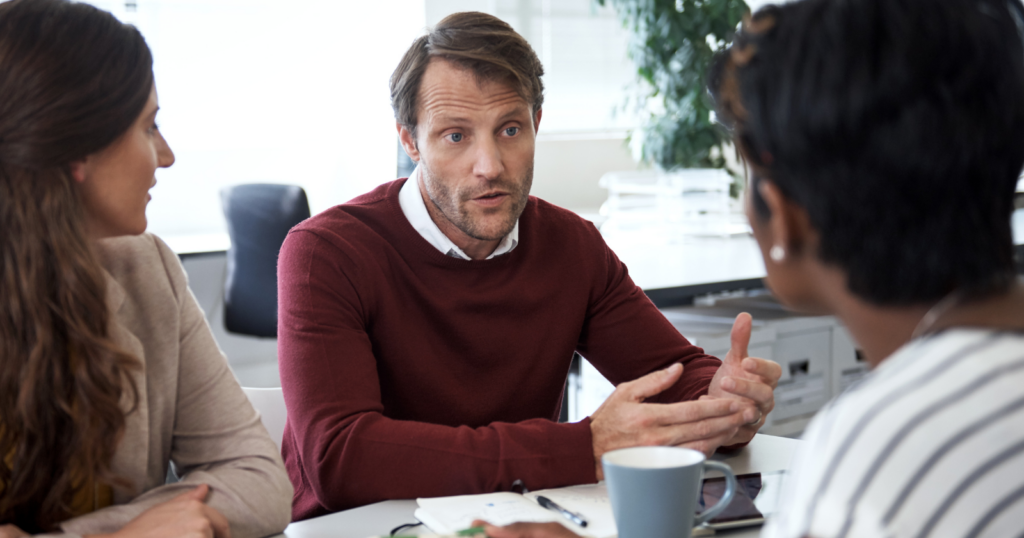 7 things people with weak social instincts say during small talk, according to psychology