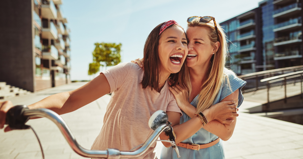 8 phrases people with excellent social skills use to make others feel special