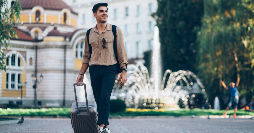 7 traits of people who genuinely enjoy solo travel, according to psychology