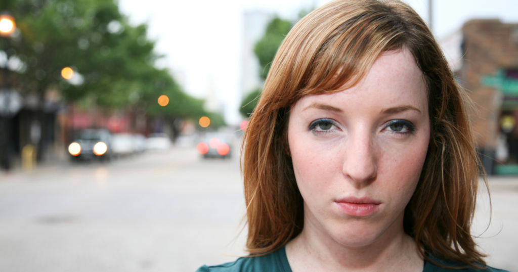 7 habits of low-quality women that instantly make people lose respect, according to psychology