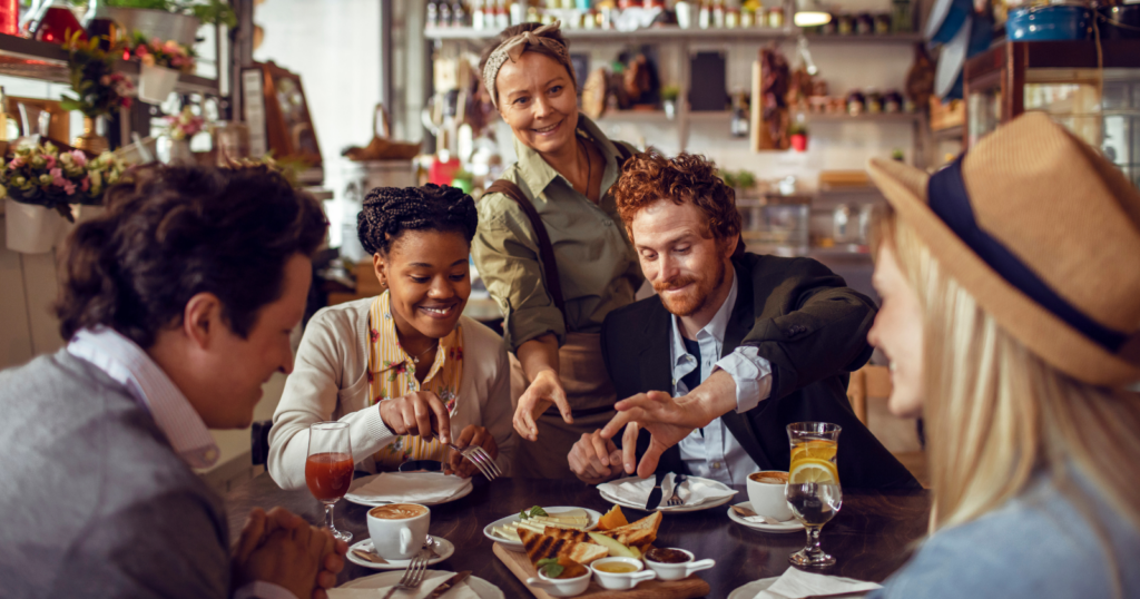 8 restaurant habits that instantly reveal someone wasn’t raised with class and manners
