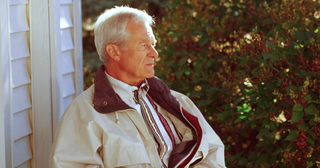 10 signs you’re on track for a happy later life vs heading toward isolated, regretful old age (be honest with yourself)