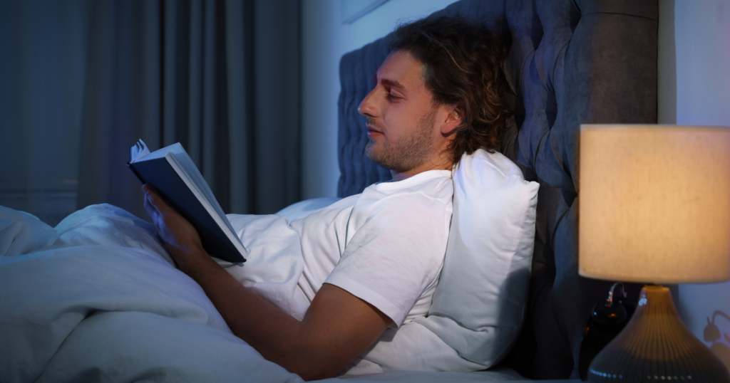 Psychology says people who read before bed every night have a fundamentally different brain than people who watch TV