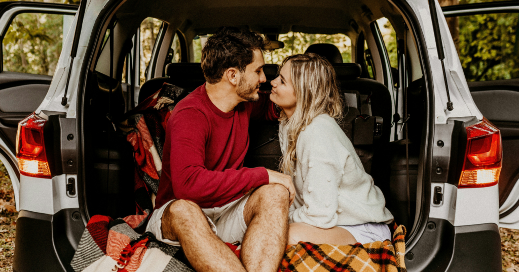 7 signs a woman secretly wants you, according to psychology