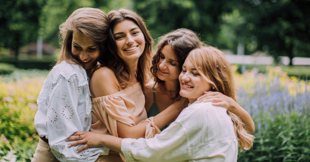Psychology says if you prefer quality over quantity in friendships, you have these 8 strengths