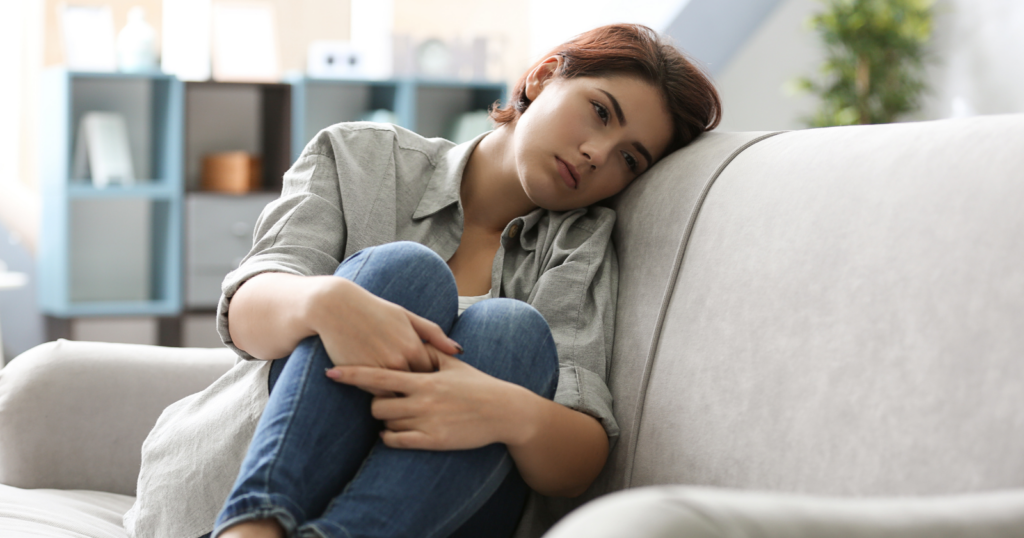 You know you received minimal affection as a child when these 8 situations trigger unexpected emotions