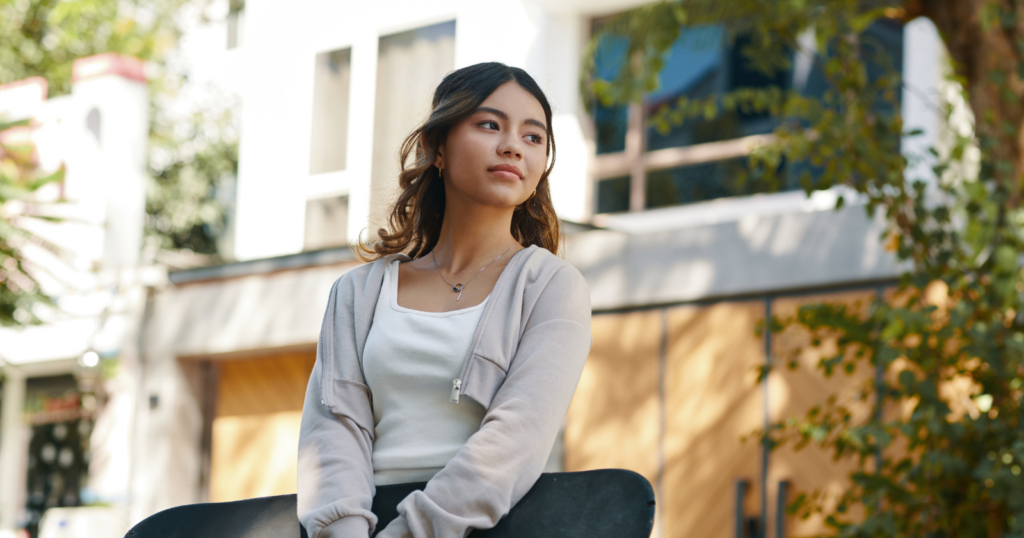 11 quiet strengths of people who don’t chase friendships they don’t need