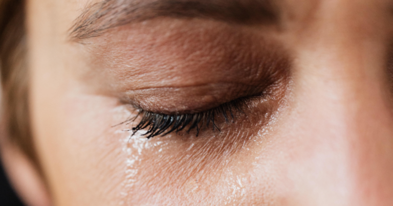 how to avoid defensiveness in arguments