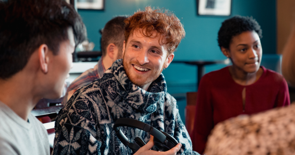 People who are socially brilliant but academically average usually have these 8 street-smart qualities