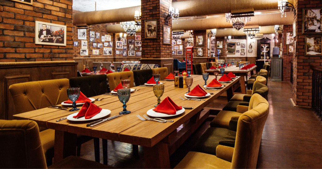 Psychology says people who push their chair back in when they leave a table usually display these 9 unique behaviors