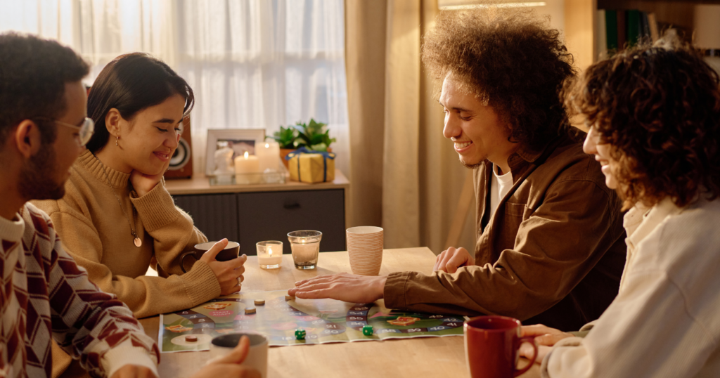 10 hobbies that naturally attract interesting people into your social circle