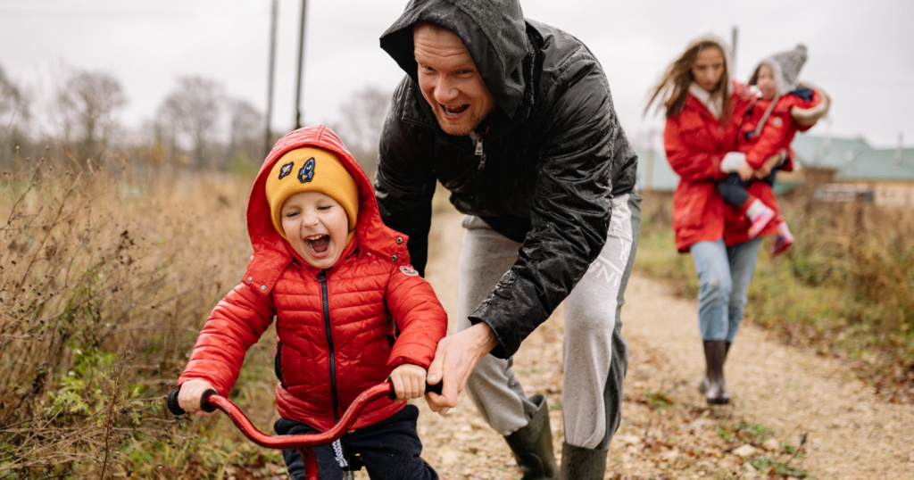 9 phrases every lower-middle-class kid heard growing up that are still affecting their decisions as adults