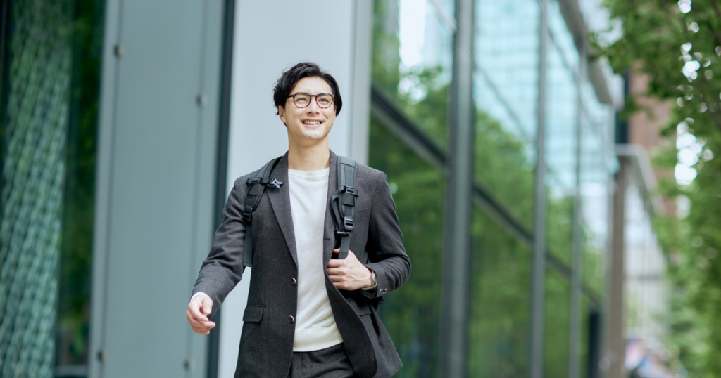 If you smile at strangers that walk past you, psychology claims you display these 9 unique behaviors