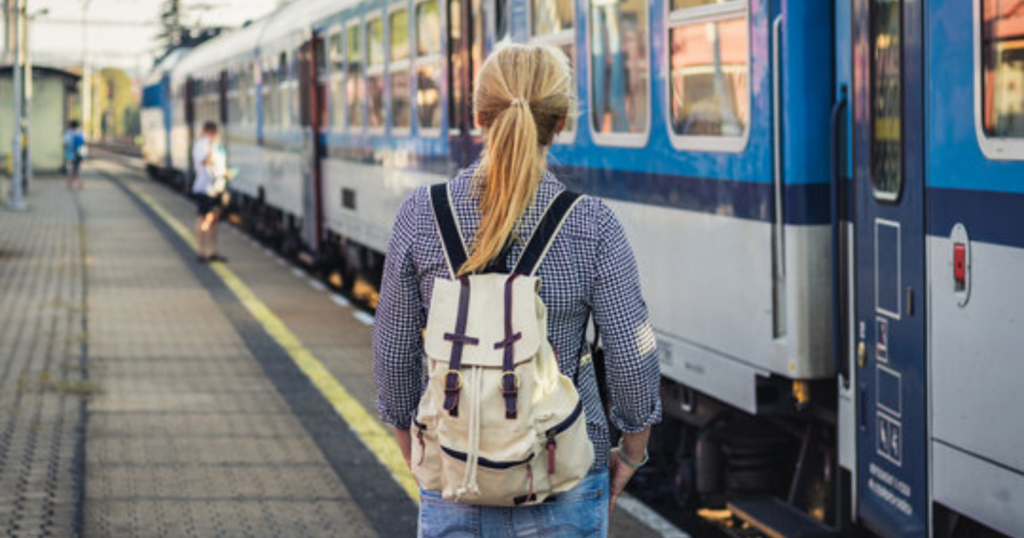 Psychology says people who wait for others to get off the train before stepping on display these 7 awareness traits most people are too impatient to learn