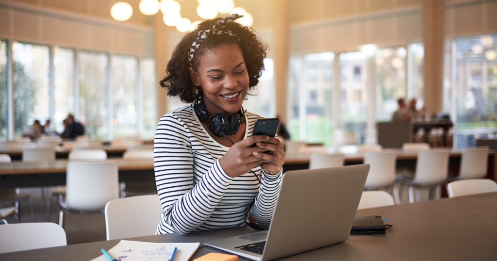 Psychology says people who always RSVP on time—yes or no—share these 7 traits that make them the person everyone wants on their team