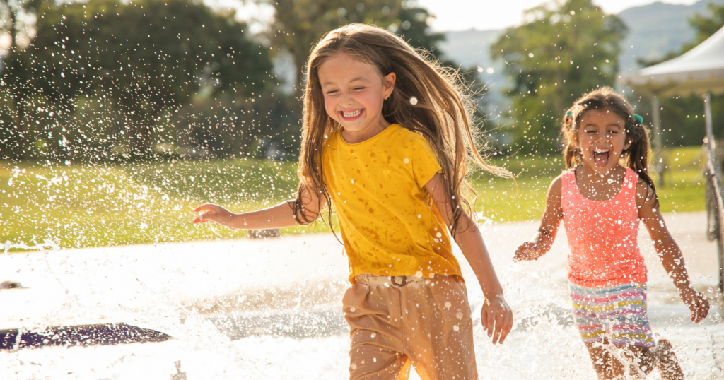 The generation that played outside until the streetlights came on developed these 9 social skills that screen-raised kids are now paying therapists to learn