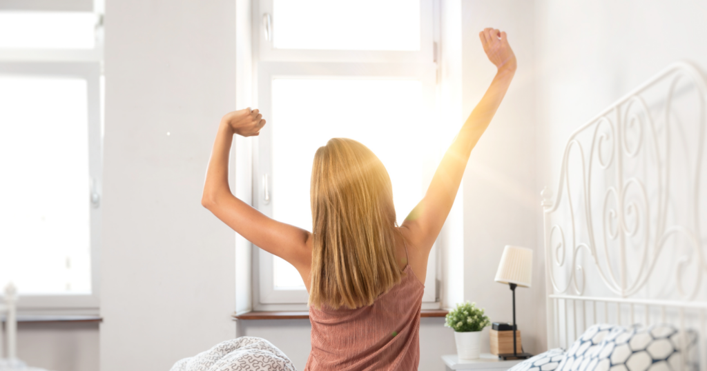 Doing this one thing every morning before breakfast will greatly improve your day, according to psychologists