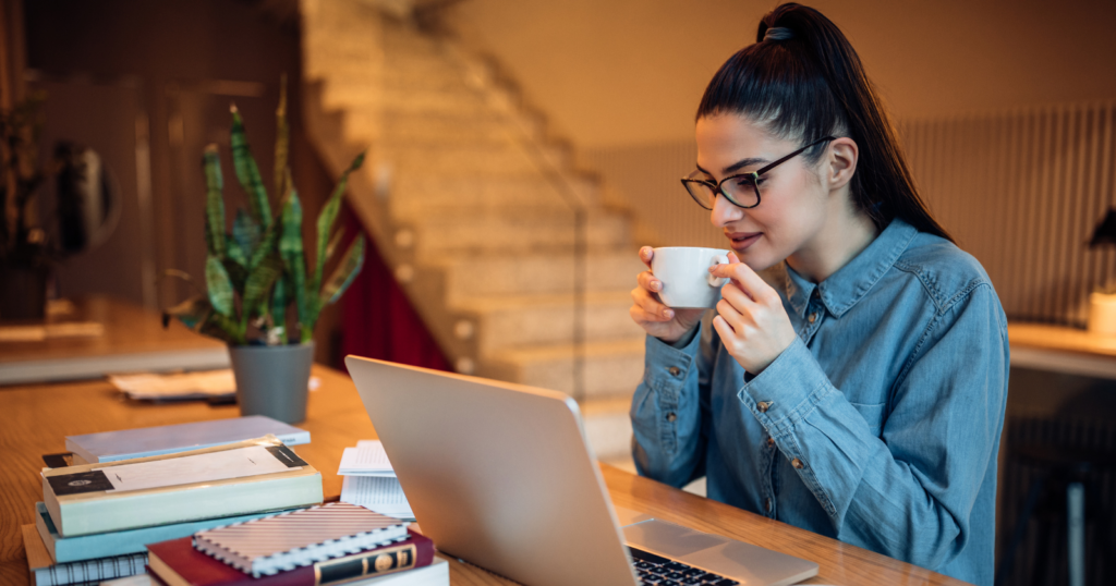 Psychology says people who grew up with strict bedtimes developed these 9 self-control traits that are hard to fake later in life