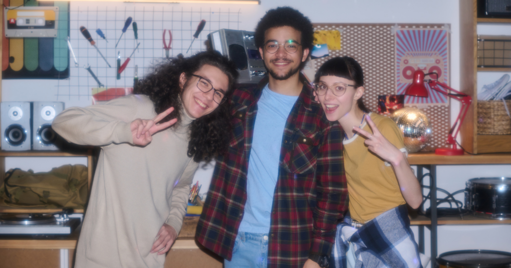 Psychology says people who were raised in the 1980s and 90s grew up with these 9 strengths that are rare in kids today