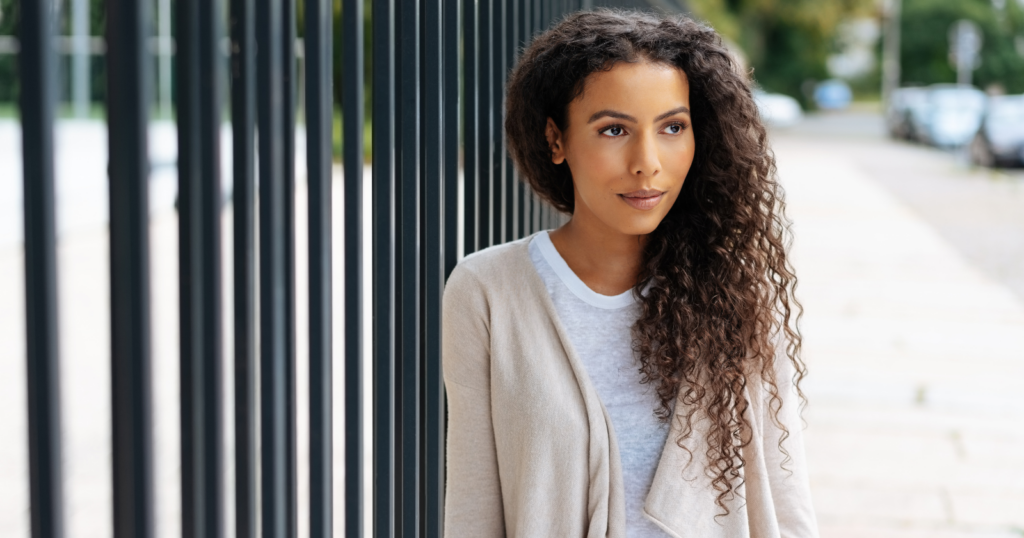 There’s actually a word for people who are warm and likable but have zero close friends—and it explains more than you’d expect