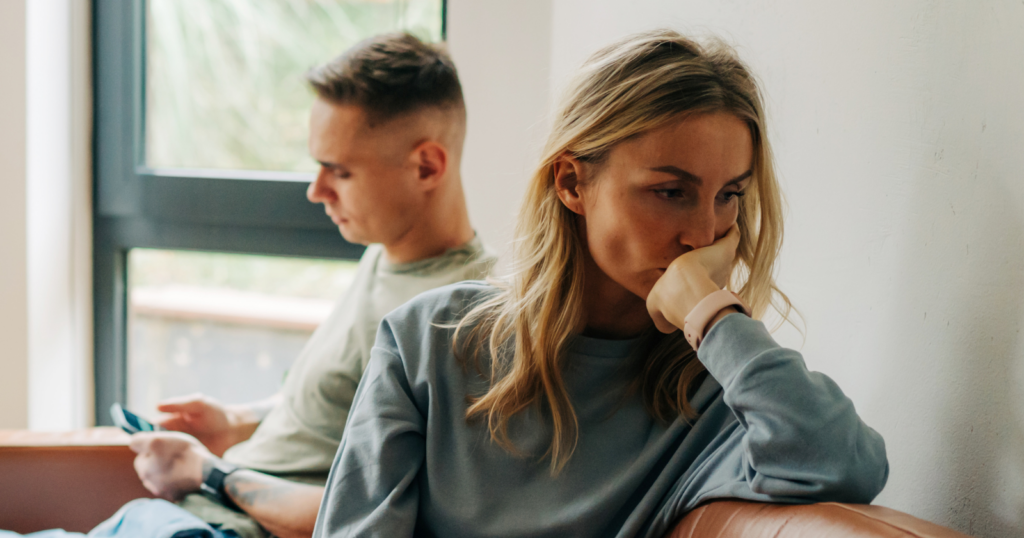 Psychology says staying silent in these 8 specific situations isn’t weakness or avoidance—it’s the most precise form of self-respect that most people only learn after saying the wrong thing one too many times