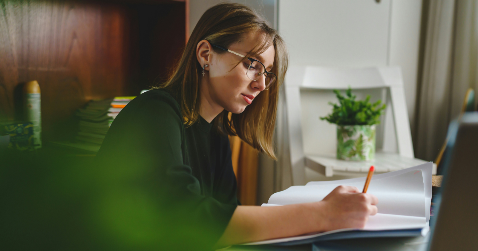 A vocabulary that keeps quietly expanding well past someone's twenties isn't just a love of words — it's the one measure of intelligence psychologists have trusted for a century because it tracks so closely with how a person actually thinks