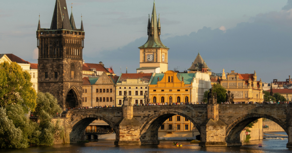 9 cities that inspired the world’s most famous novels
